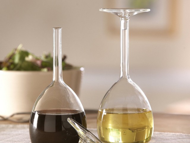 Оцетът в салатата предивиква реакции с нитратите