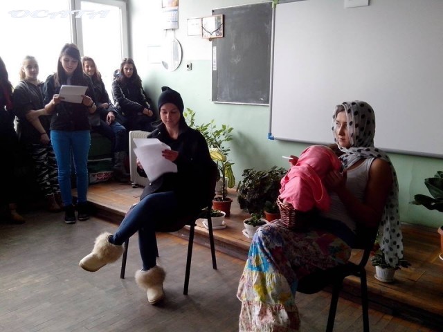 Ученици от Румънския лицей представят пиеса