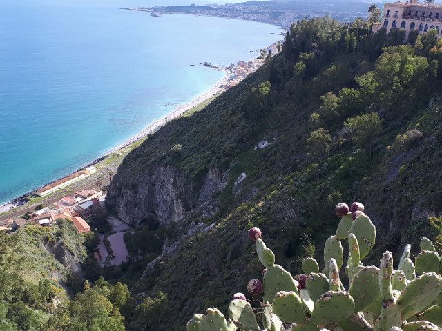 Изглед от Таормина, Сицилия