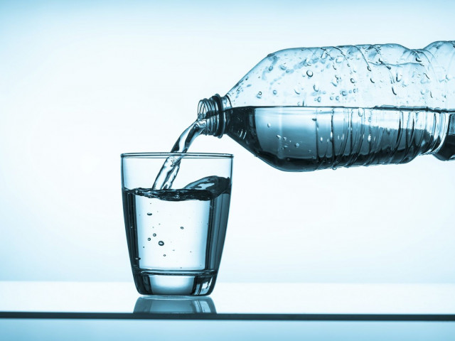 Осем съвета защо да пиете повече вода
